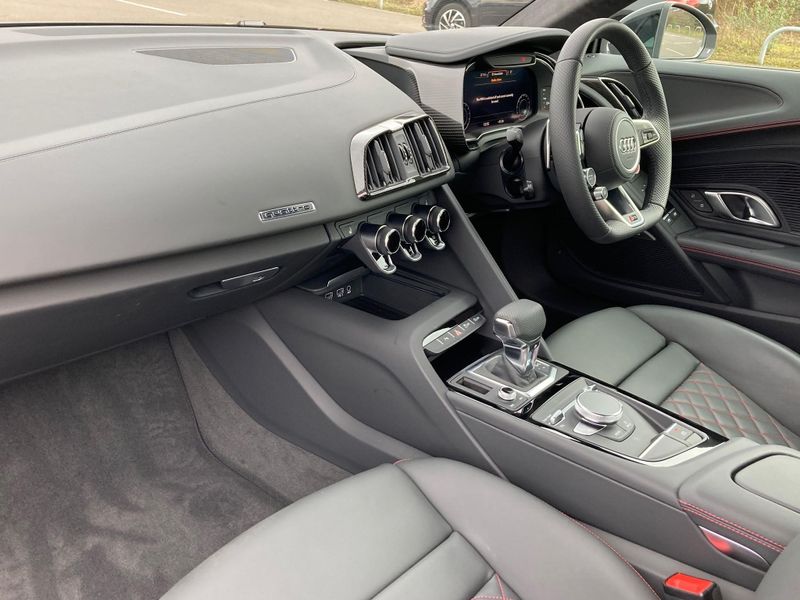 Audi R8 Rental Chelsea