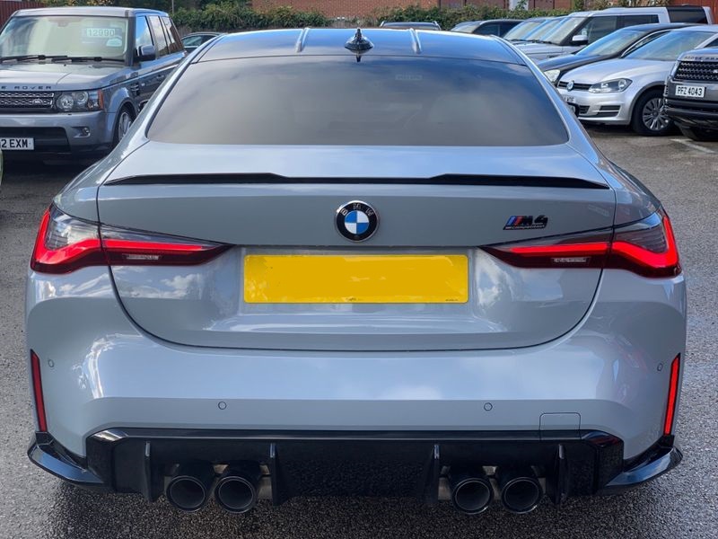 BMW M4 Limo Hire Chelsea 10