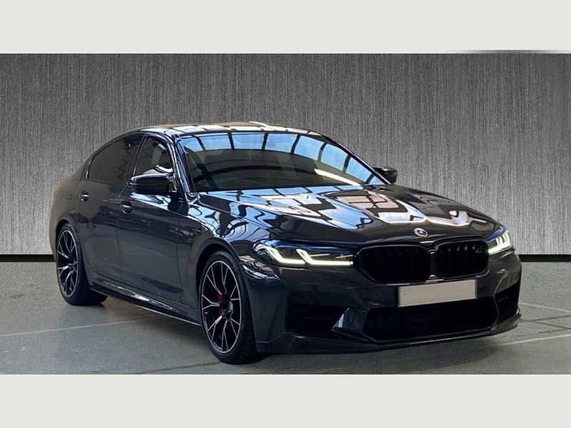 BMW M5 Series Limo Hire 8