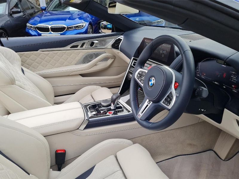 BMW M8 Series Limo Hire 20
