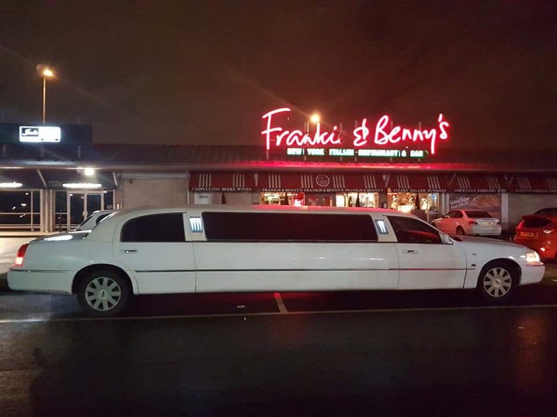 Lincoln Stretch Limo Hire